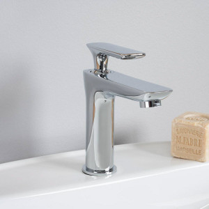 Grifo para lavabo de cuarto Ems cromado