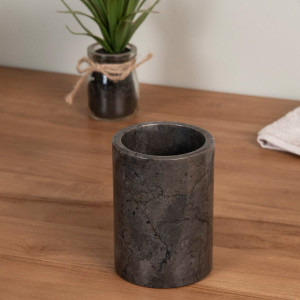 Vaso de mármol negro